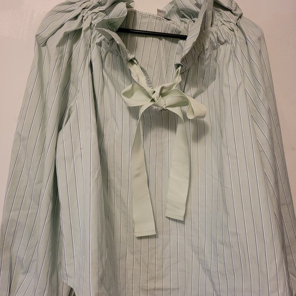 Elegant Striped Blouse with Bow Detail